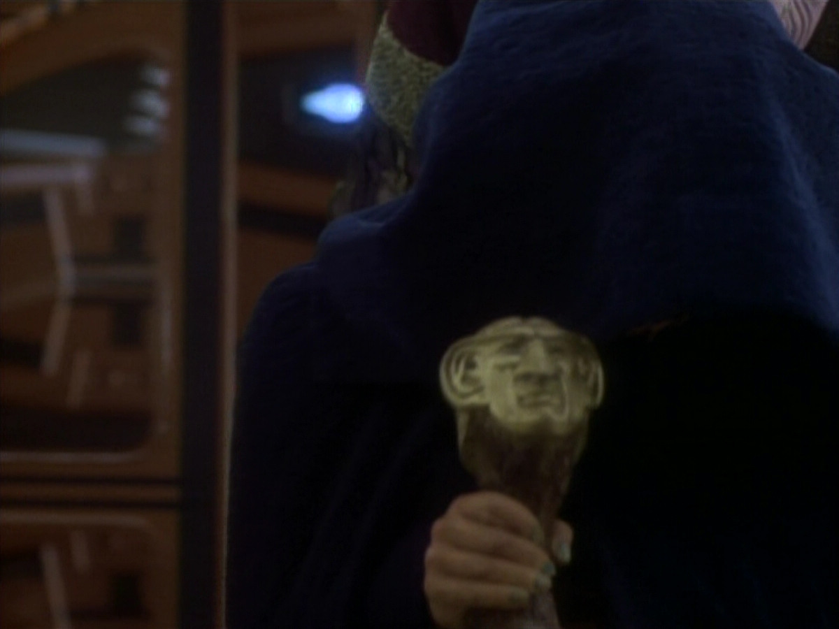 extant_StarTrekDS9_1x11-TheNagus_00036.jpg