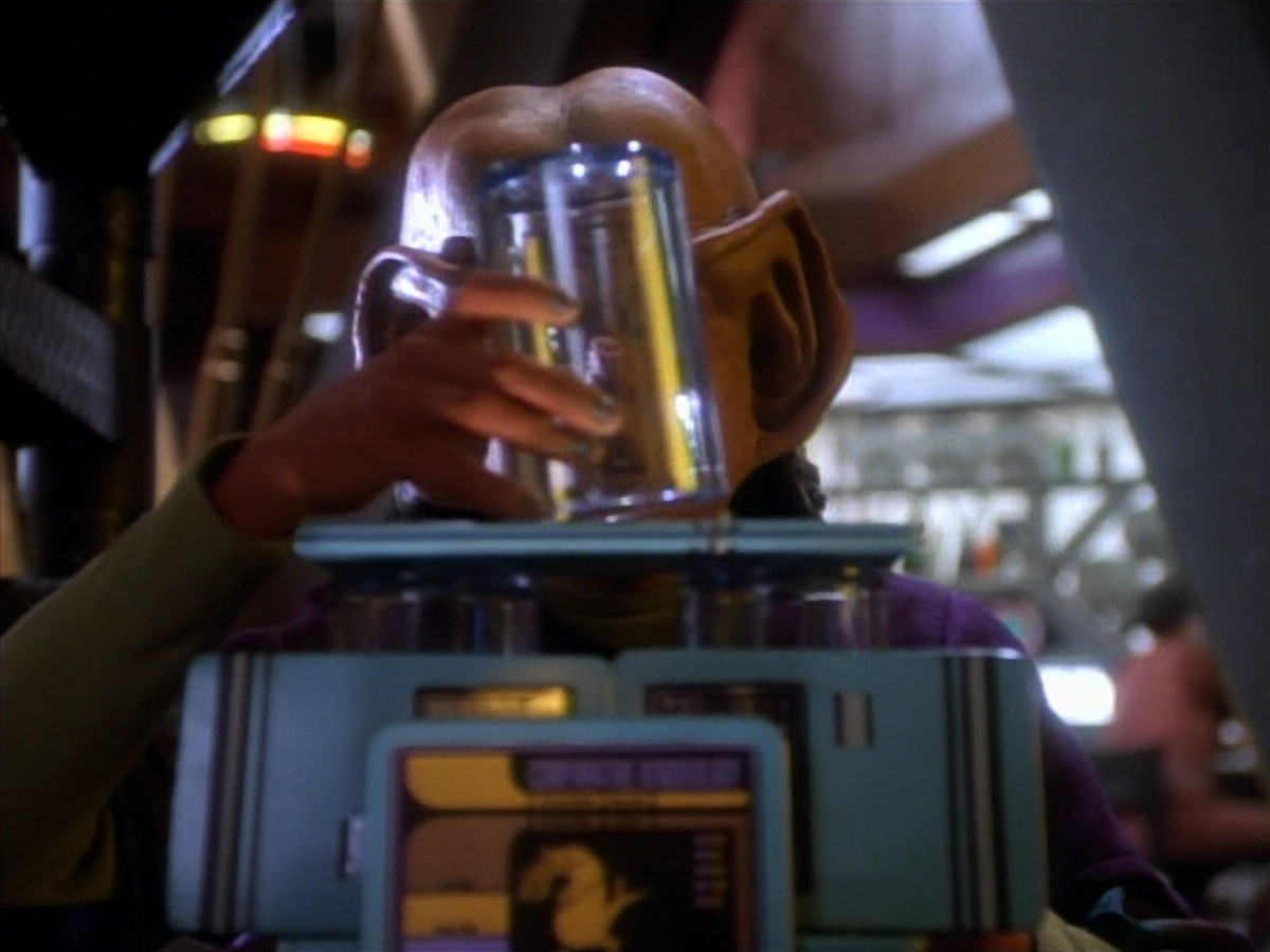 extant_StarTrekDS9_1x11-TheNagus_00234.jpg