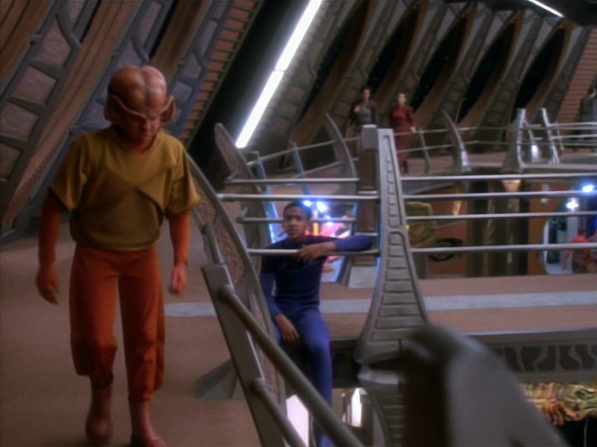extant_StarTrekDS9_1x11-TheNagus_01583.jpg