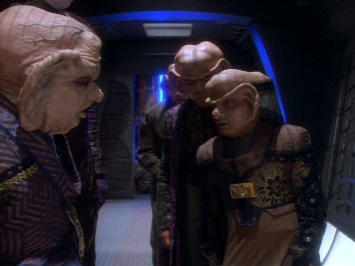 extant_StarTrekDS9_1x11-TheNagus_03561.jpg