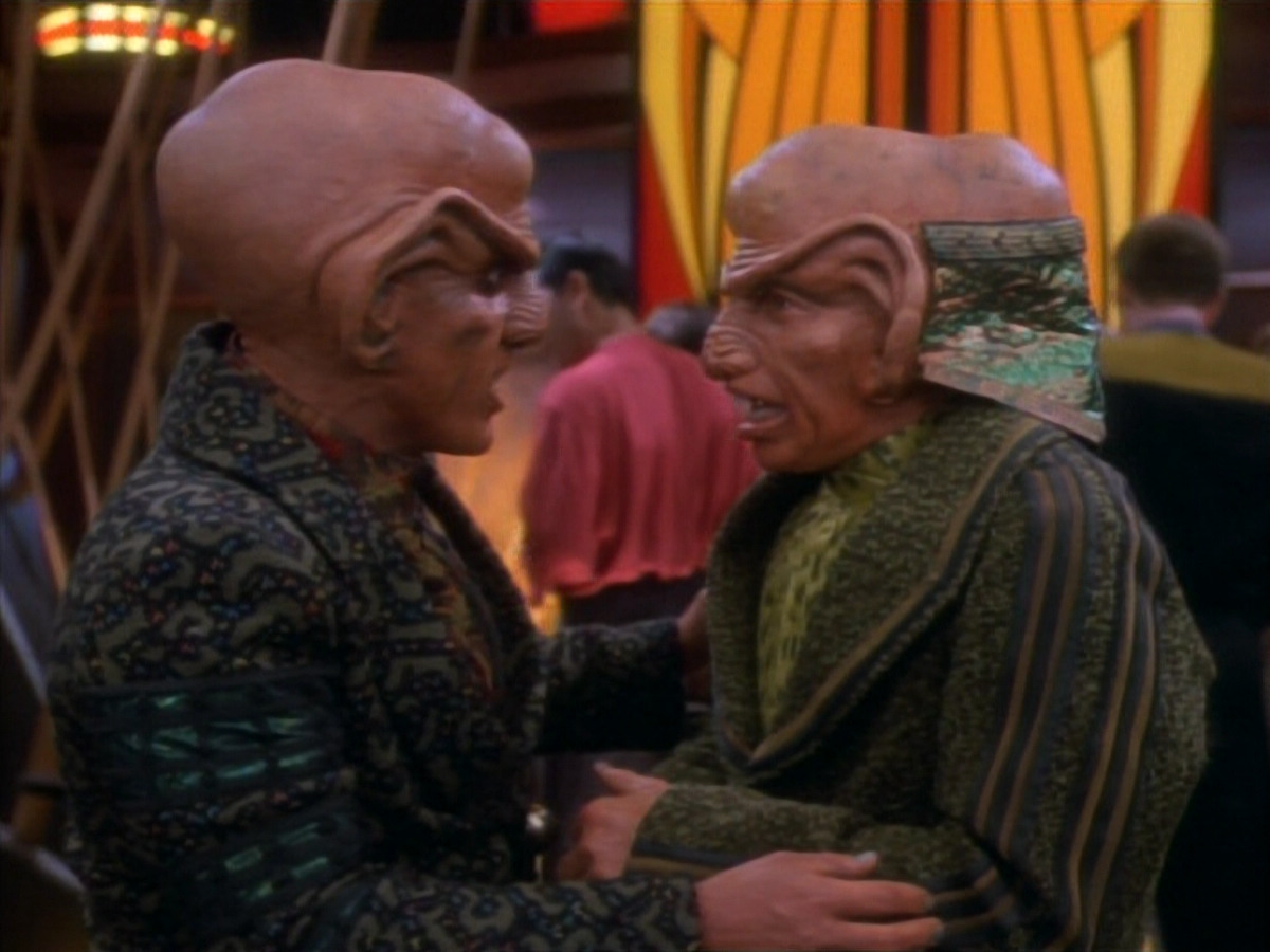 extant_StarTrekDS9_1x11-TheNagus_03671.jpg