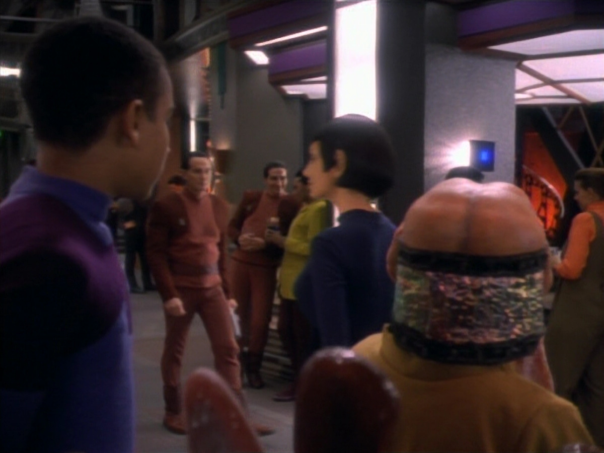 extant_StarTrekDS9_1x11-TheNagus_03692.jpg