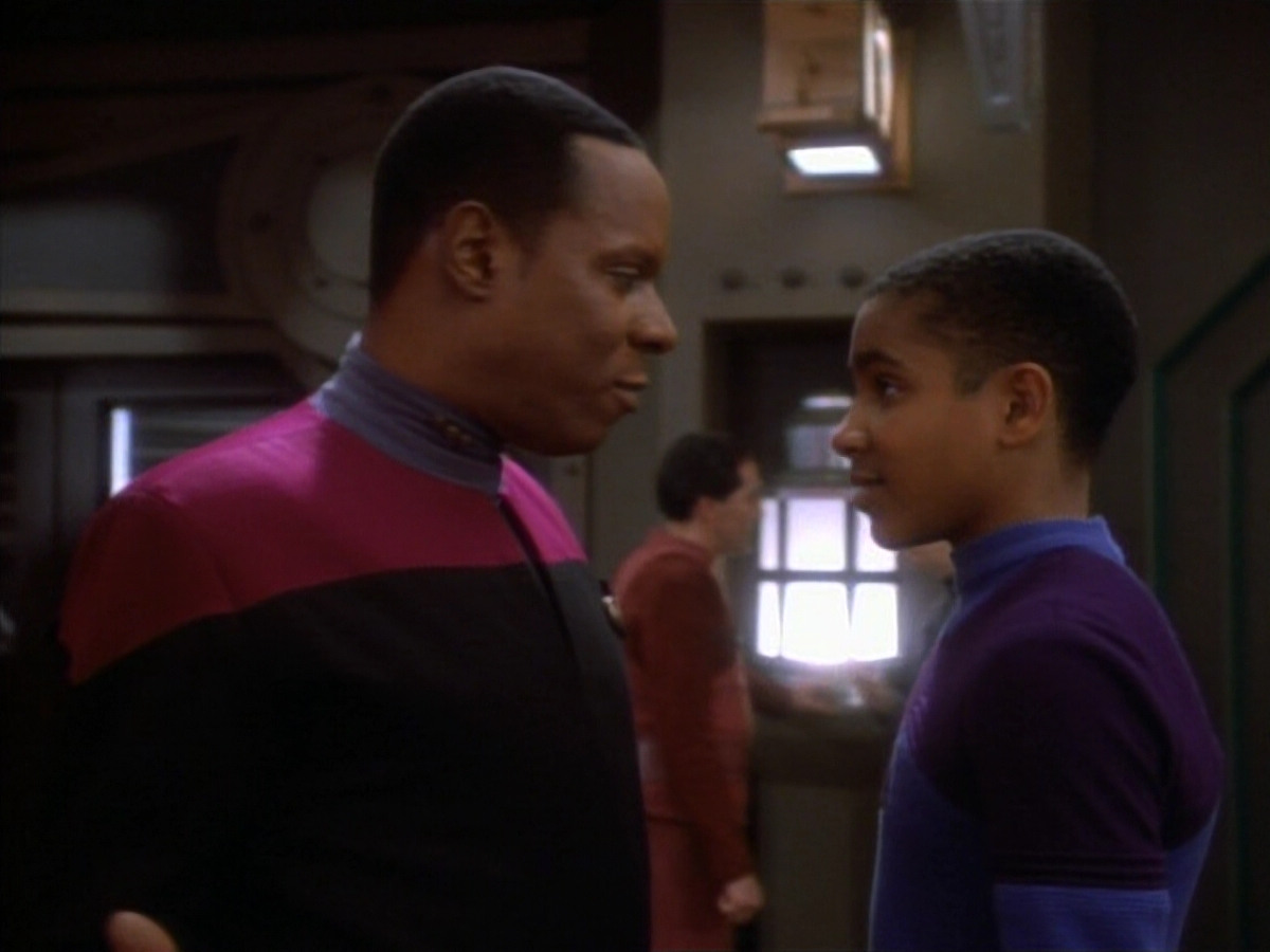 extant_StarTrekDS9_1x11-TheNagus_03717.jpg