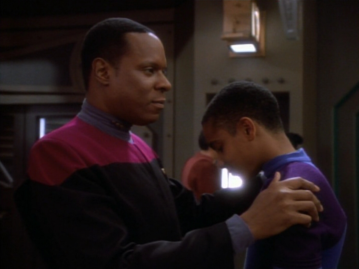 extant_StarTrekDS9_1x11-TheNagus_03738.jpg