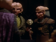 extant_StarTrekDS9_1x11-TheNagus_02892.jpg