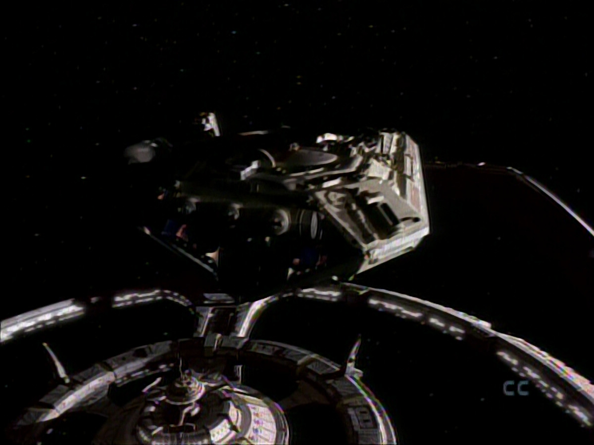 extant_StarTrekDS9_1x12-Vortex_00004.jpg