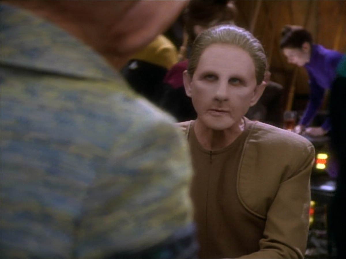 extant_StarTrekDS9_1x12-Vortex_00056.jpg