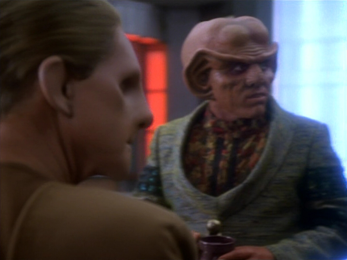 extant_StarTrekDS9_1x12-Vortex_00127.jpg