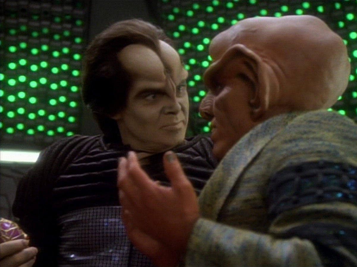 extant_StarTrekDS9_1x12-Vortex_00495.jpg