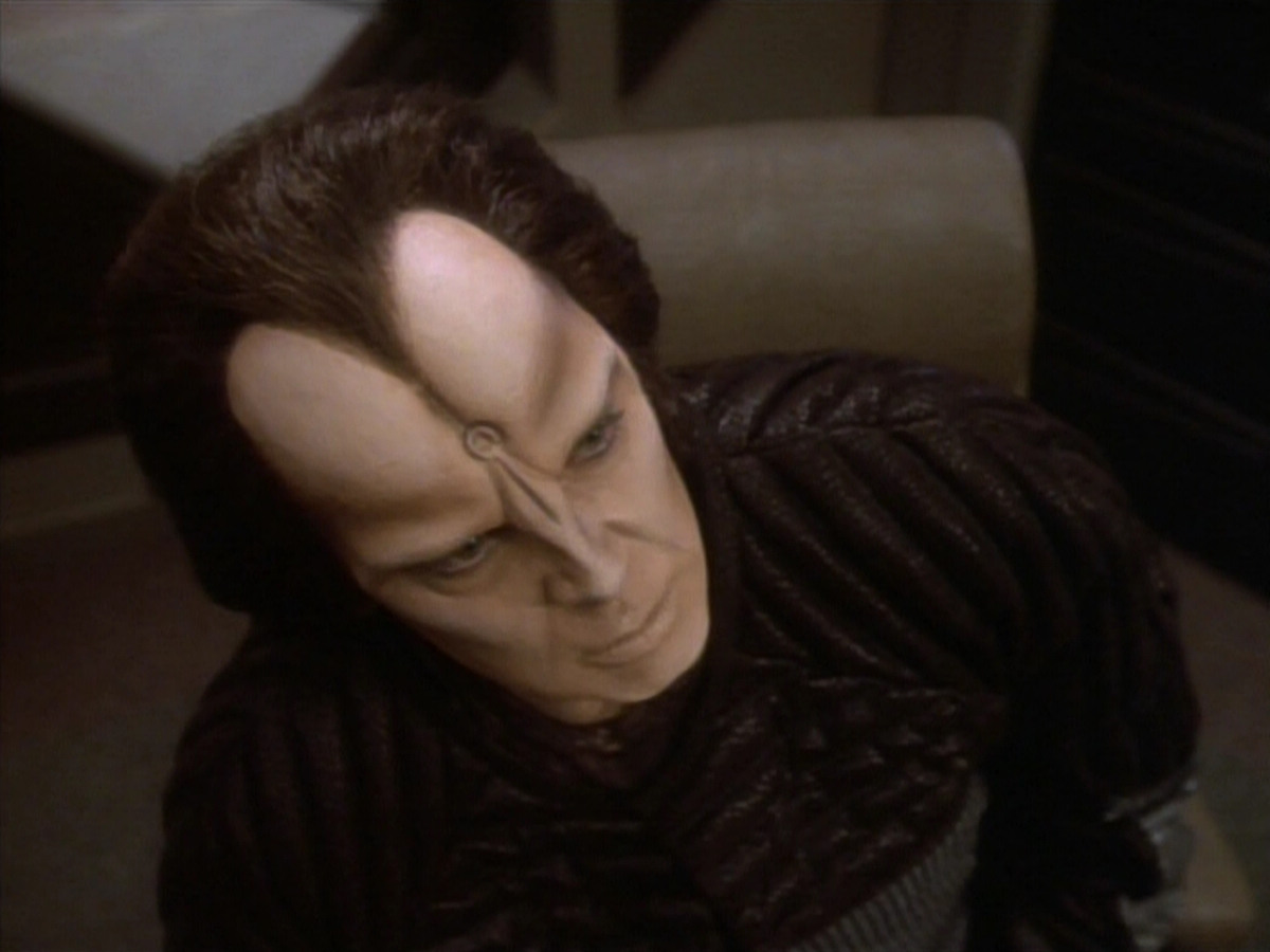 extant_StarTrekDS9_1x12-Vortex_00638.jpg