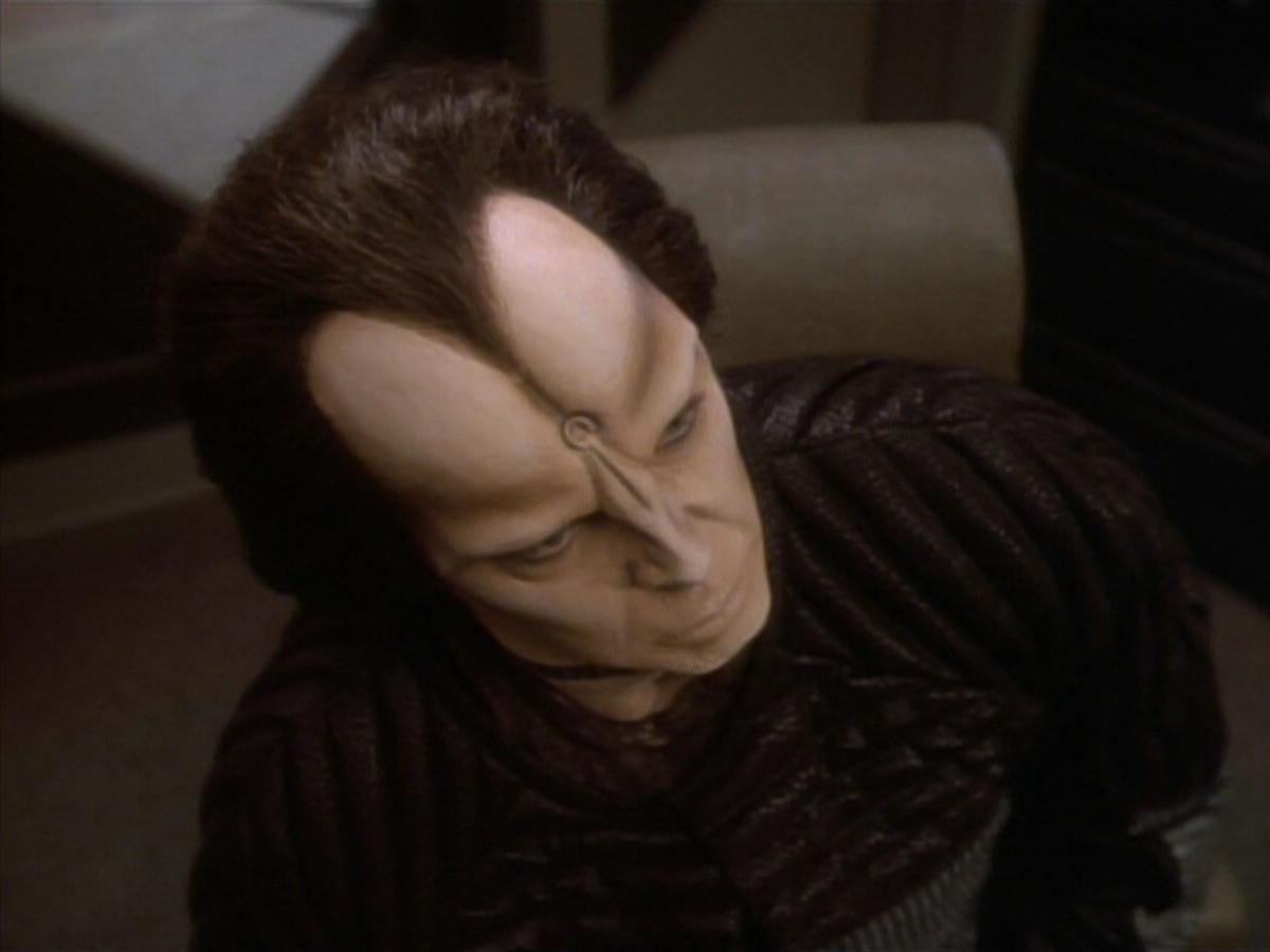 extant_StarTrekDS9_1x12-Vortex_00650.jpg