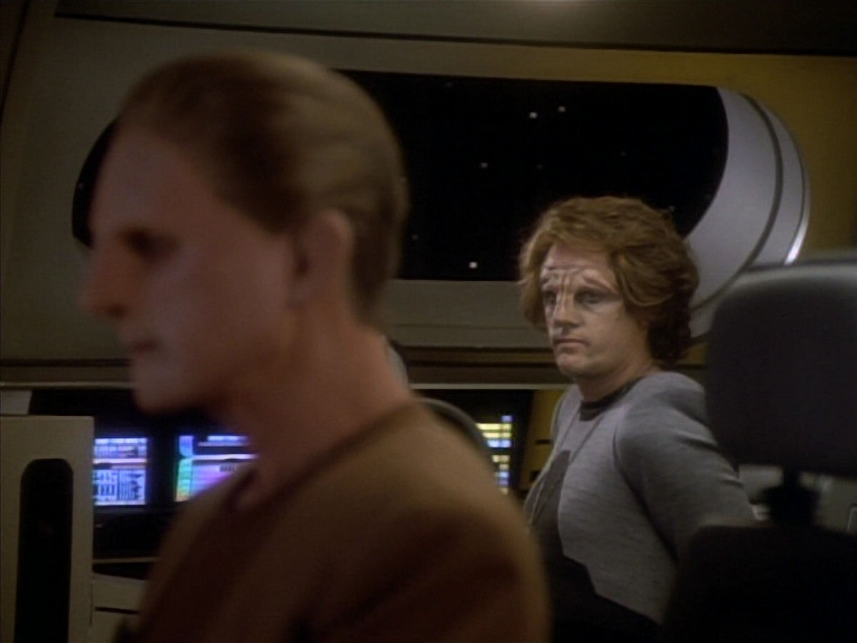 extant_StarTrekDS9_1x12-Vortex_02598.jpg