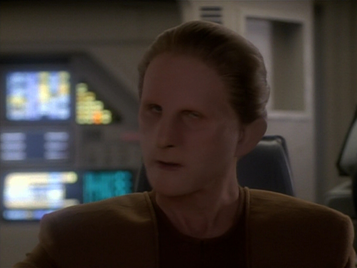 extant_StarTrekDS9_1x12-Vortex_02614.jpg