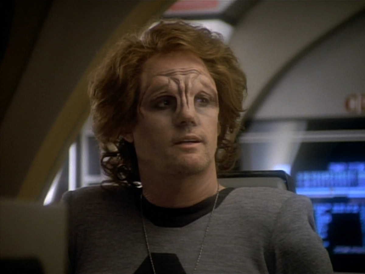 extant_StarTrekDS9_1x12-Vortex_02655.jpg