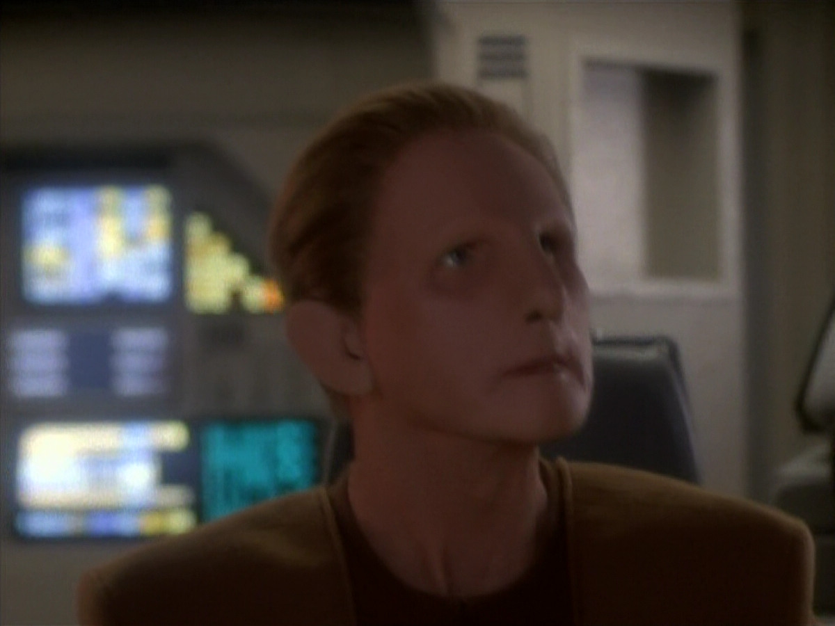 extant_StarTrekDS9_1x12-Vortex_02671.jpg