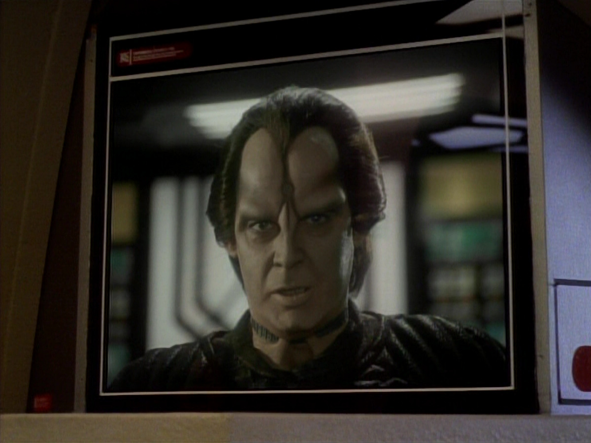 extant_StarTrekDS9_1x12-Vortex_02707.jpg