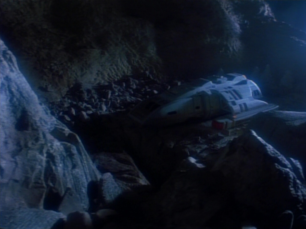 extant_StarTrekDS9_1x12-Vortex_02892.jpg