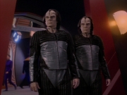 Filename=extant_StarTrekDS9_1x12-Vortex_00132.jpg
Filesize=172KiB
Dimensions=1200x900
Date added=Jun 11, 2019 extant_StarTrekDS9_1x12-Vortex_00132.jpg
