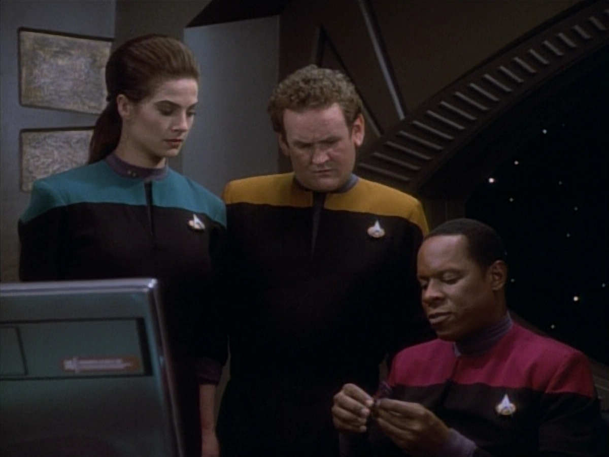 extant_StarTrekDS9_1x13-BattleLines_00024.jpg