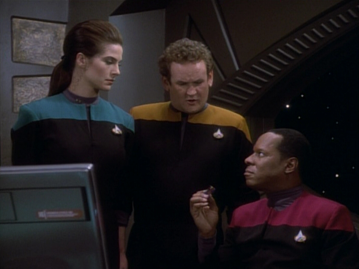 extant_StarTrekDS9_1x13-BattleLines_00031.jpg