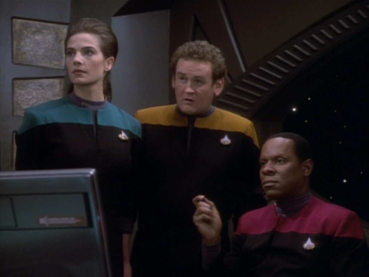extant_StarTrekDS9_1x13-BattleLines_00035.jpg