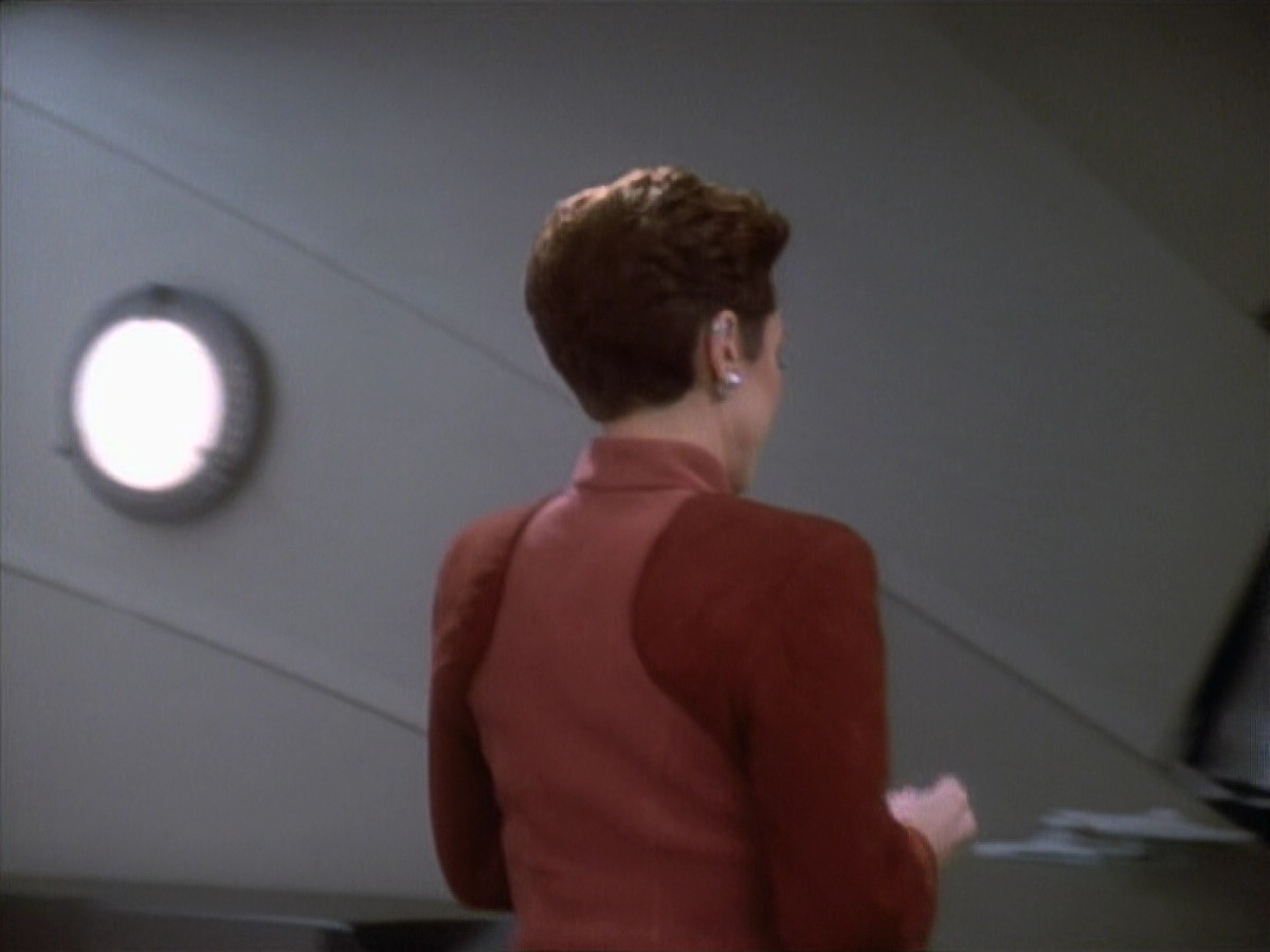 extant_StarTrekDS9_1x13-BattleLines_00063.jpg