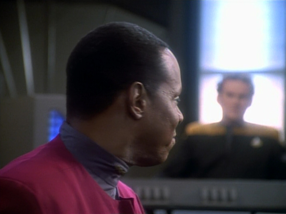 extant_StarTrekDS9_1x13-BattleLines_00107.jpg