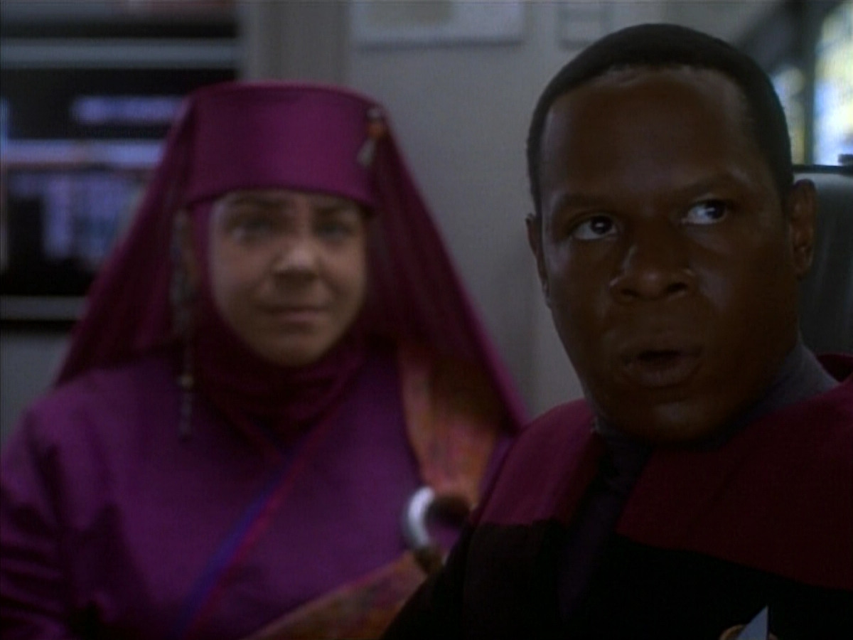 extant_StarTrekDS9_1x13-BattleLines_00625.jpg