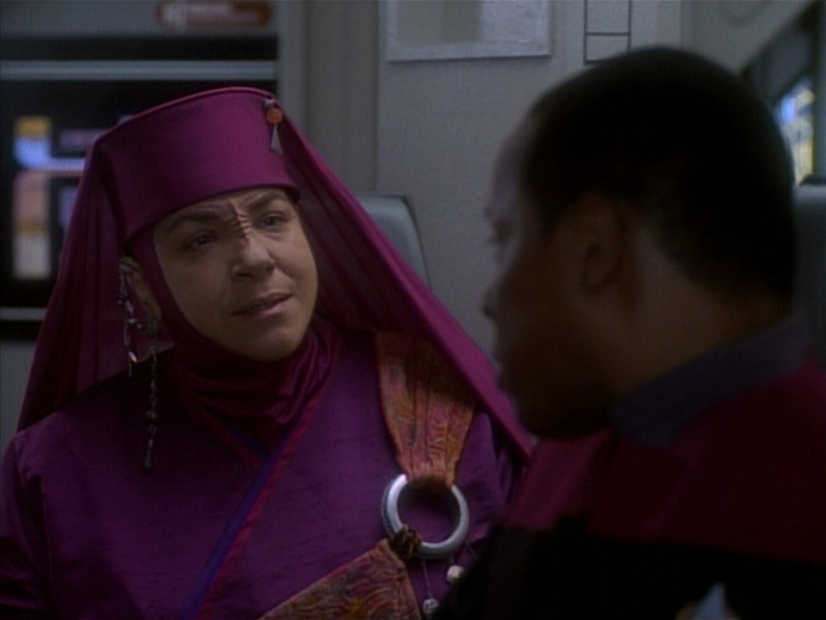 extant_StarTrekDS9_1x13-BattleLines_00700.jpg