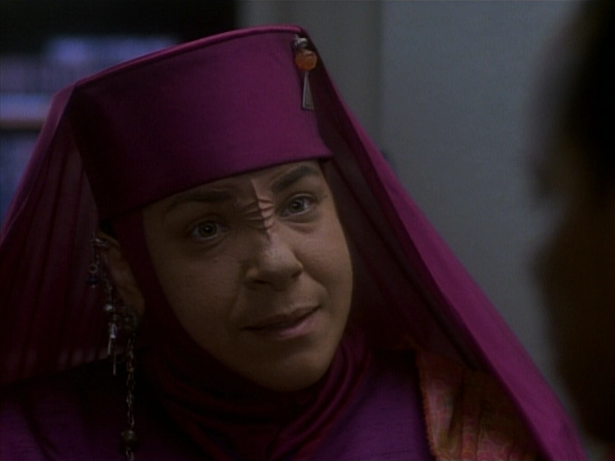 extant_StarTrekDS9_1x13-BattleLines_00707.jpg