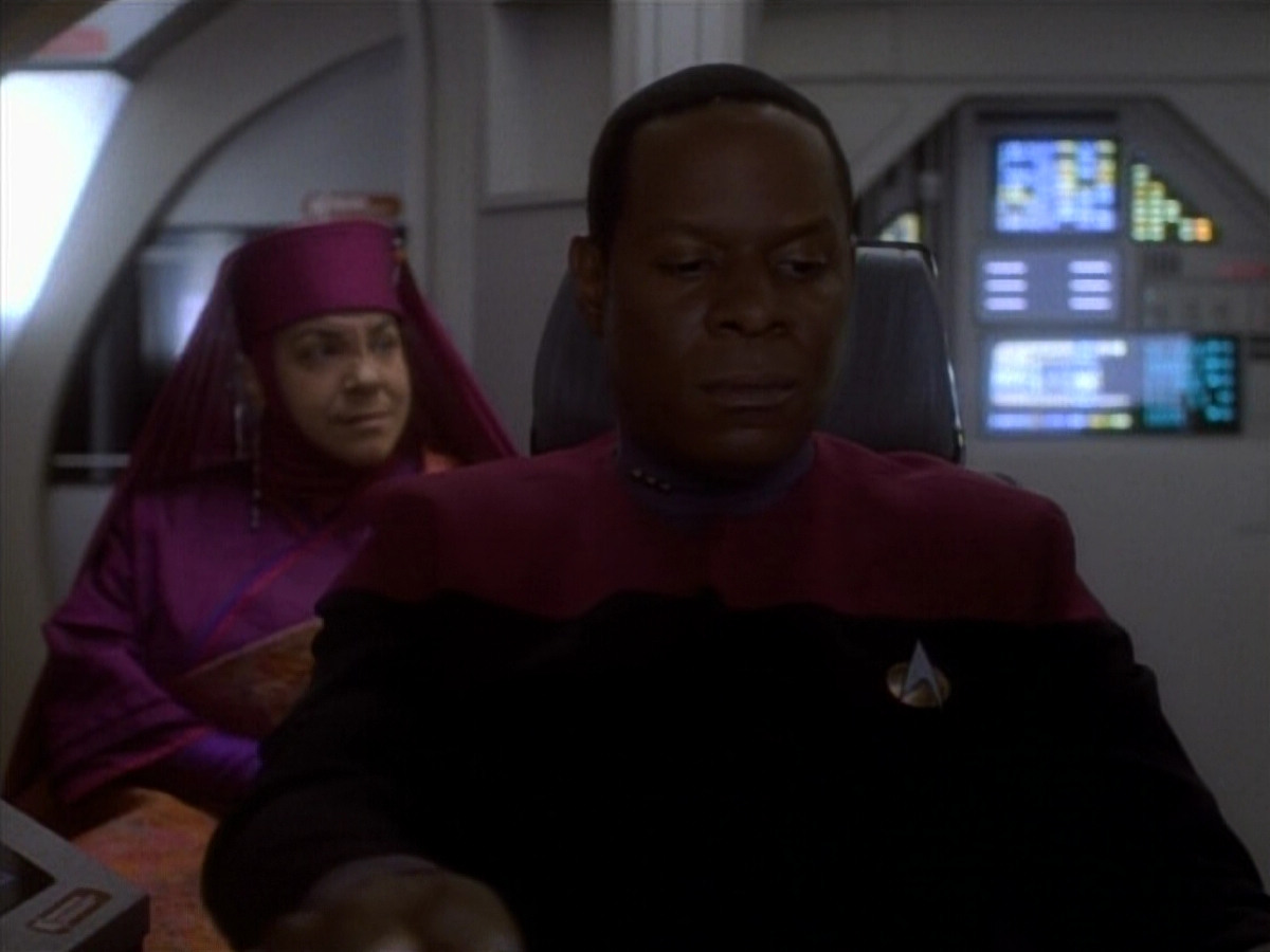 extant_StarTrekDS9_1x13-BattleLines_00759.jpg