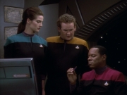 Filename=extant_StarTrekDS9_1x13-BattleLines_00032.jpg
Filesize=150KiB
Dimensions=1200x900
Date added=Jun 12, 2019 extant_StarTrekDS9_1x13-BattleLines_00032.jpg