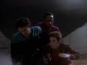 Filename=extant_StarTrekDS9_1x13-BattleLines_00976.jpg
Filesize=121KiB
Dimensions=1200x900
Date added=Jun 12, 2019 extant_StarTrekDS9_1x13-BattleLines_00976.jpg