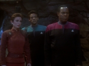Filename=extant_StarTrekDS9_1x13-BattleLines_03699.jpg
Filesize=141KiB
Dimensions=1200x900
Date added=Jun 12, 2019 extant_StarTrekDS9_1x13-BattleLines_03699.jpg