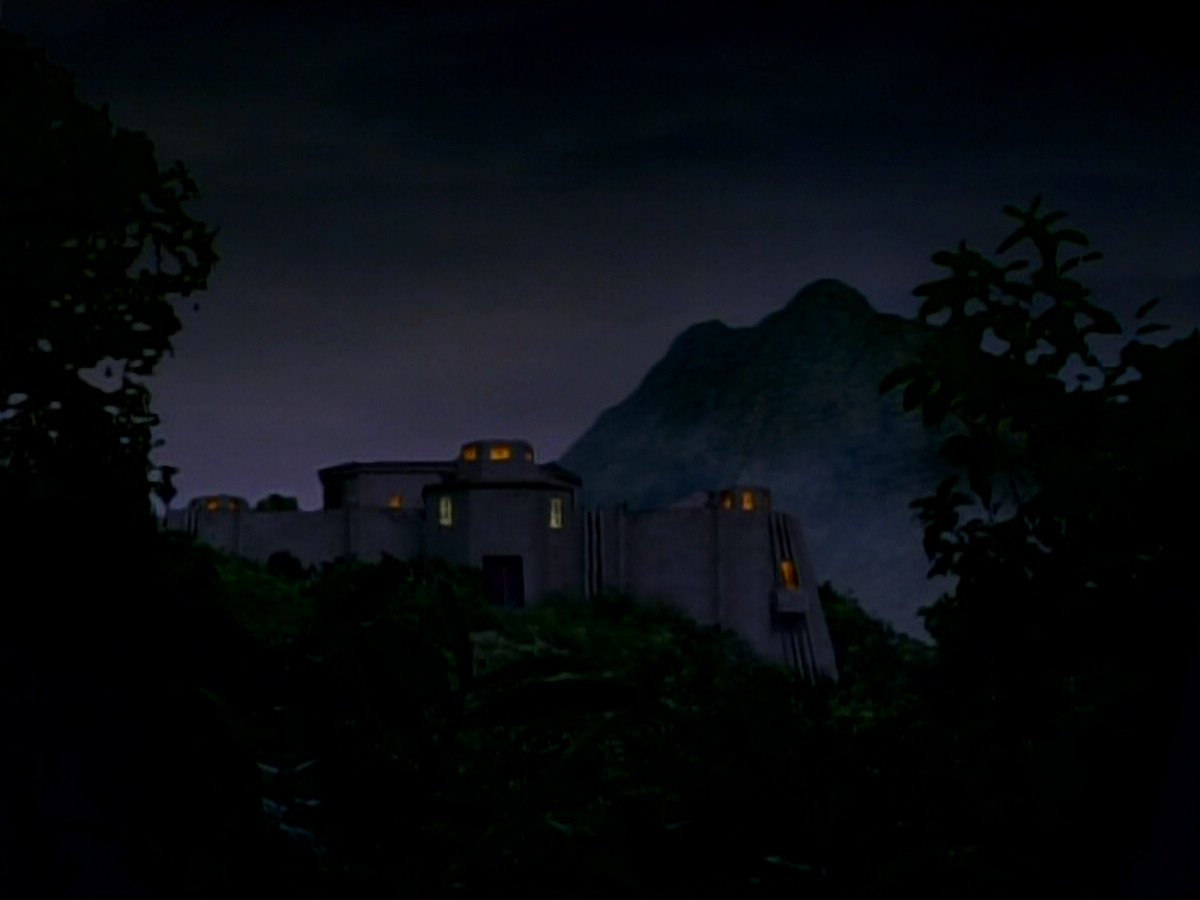 extant_StarTrekDS9_1x14-TheStoryteller_01236.jpg