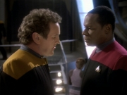 extant_StarTrekDS9_1x14-TheStoryteller_00045.jpg