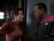 extant_StarTrekDS9_1x14-TheStoryteller_00156.jpg