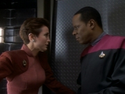 extant_StarTrekDS9_1x14-TheStoryteller_00169.jpg