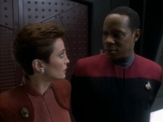 extant_StarTrekDS9_1x14-TheStoryteller_00207.jpg