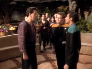 extant_StarTrekDS9_1x14-TheStoryteller_00582.jpg