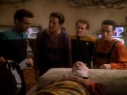 extant_StarTrekDS9_1x14-TheStoryteller_00605.jpg