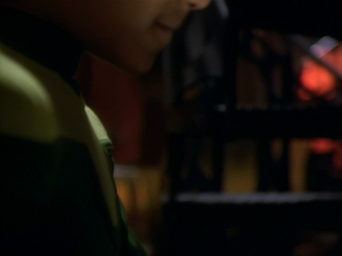 extant_StarTrekDS9_1x15-Progress_00008.jpg
