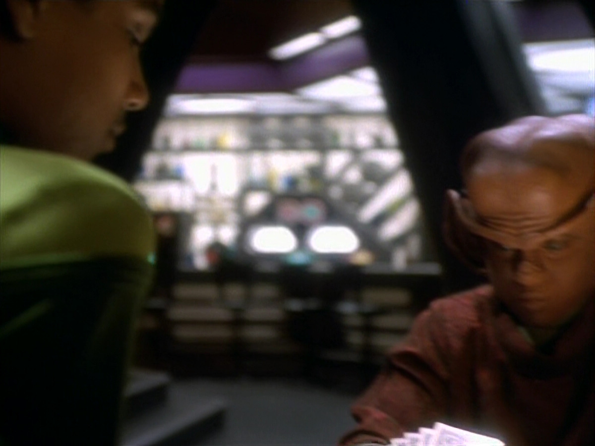 extant_StarTrekDS9_1x15-Progress_00013.jpg