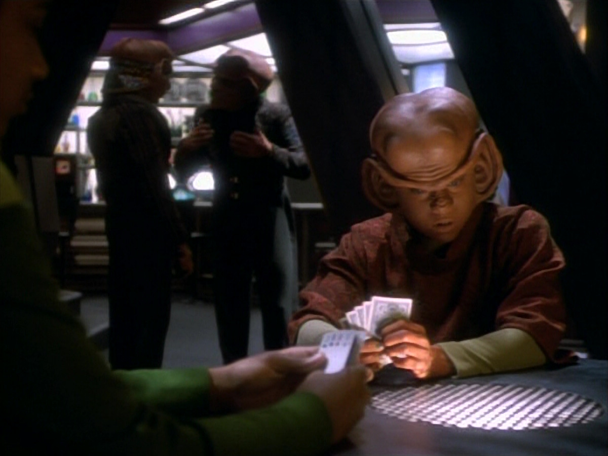 extant_StarTrekDS9_1x15-Progress_00040.jpg