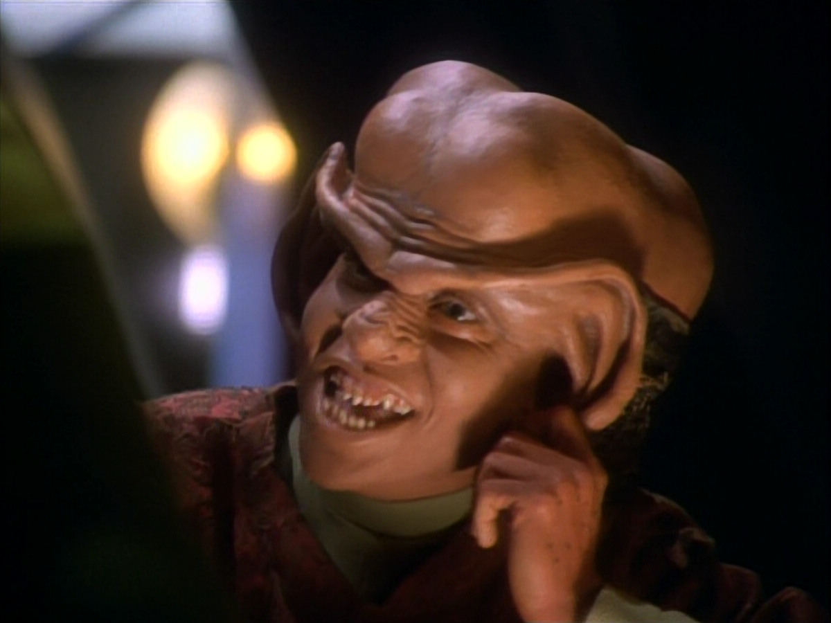 extant_StarTrekDS9_1x15-Progress_00078.jpg