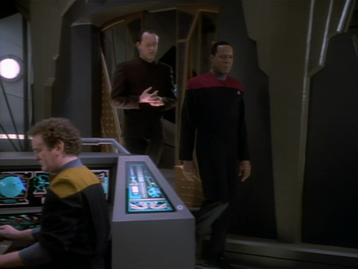 extant_StarTrekDS9_1x15-Progress_00123.jpg