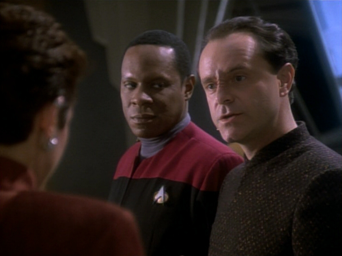 extant_StarTrekDS9_1x15-Progress_00171.jpg