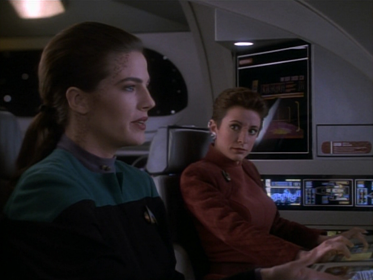 extant_StarTrekDS9_1x15-Progress_00199.jpg