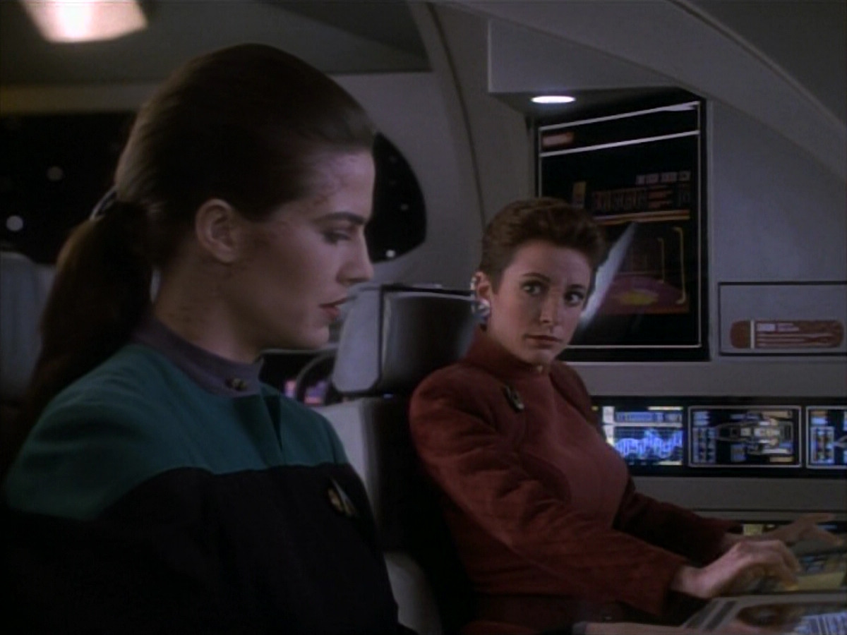 extant_StarTrekDS9_1x15-Progress_00200.jpg