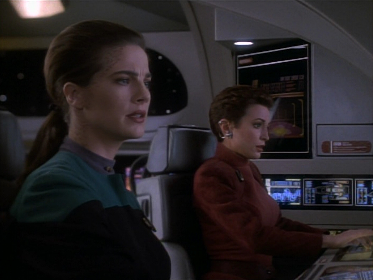 extant_StarTrekDS9_1x15-Progress_00204.jpg
